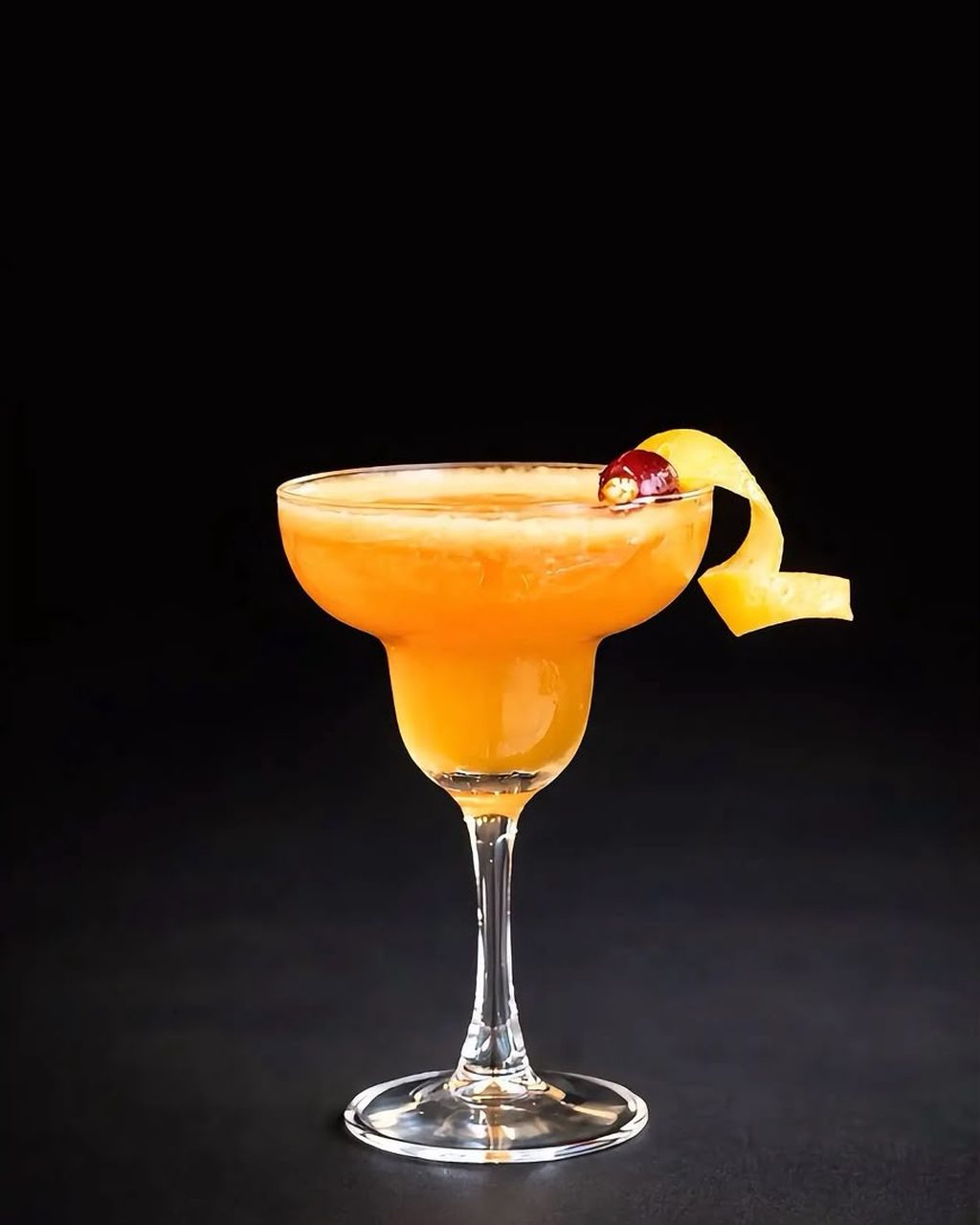 Peache's Revenge cocktail at SEN Bar